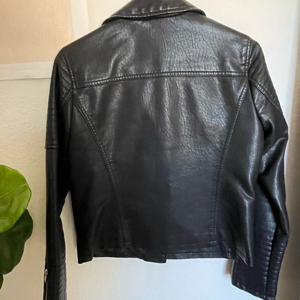Leather Jacket - image 4